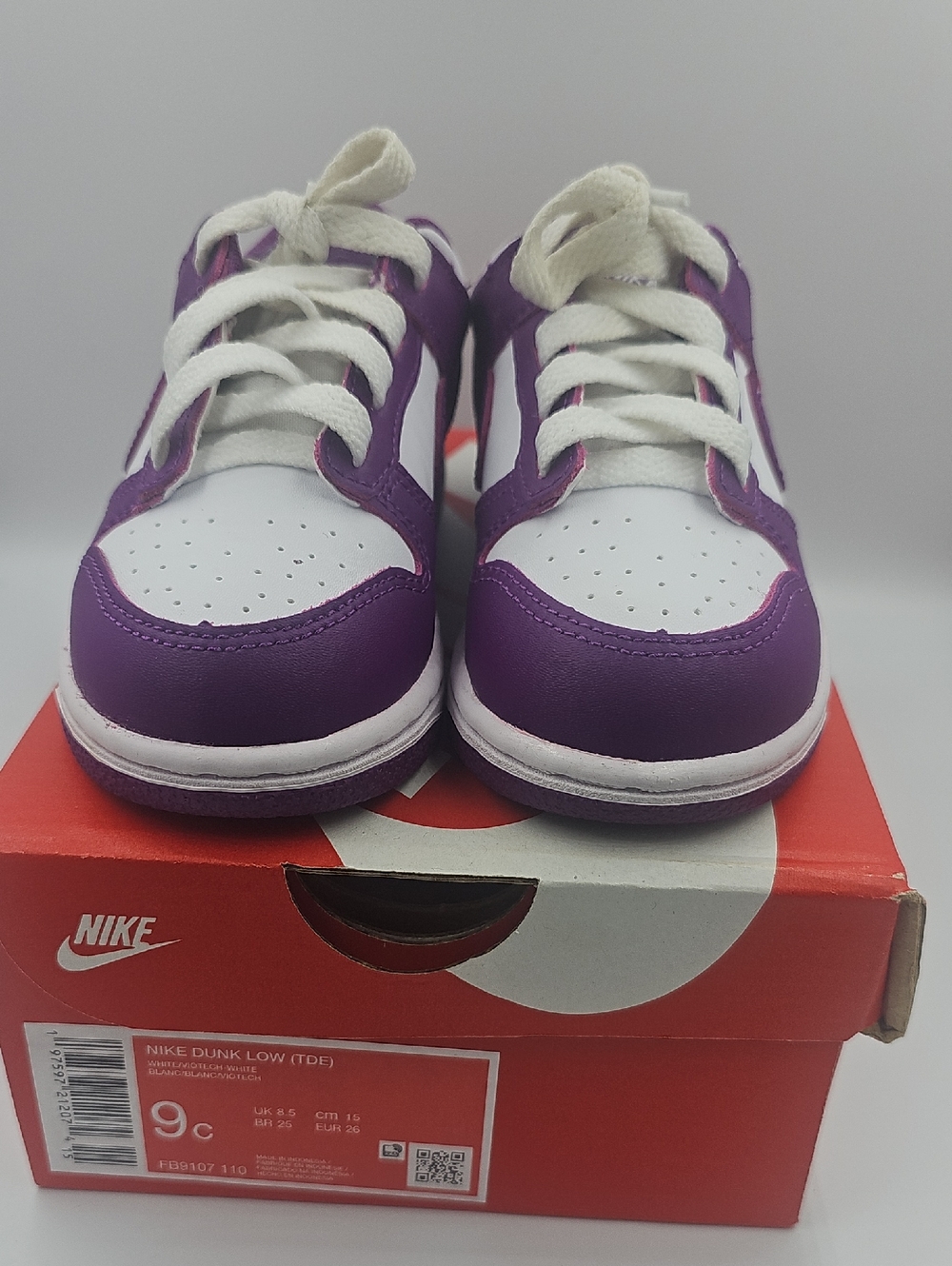 Nike Kids Purple and White Low-Top Sneakers